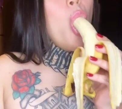 Yoursuccub leaked Banana Sucking Onlyfans Video